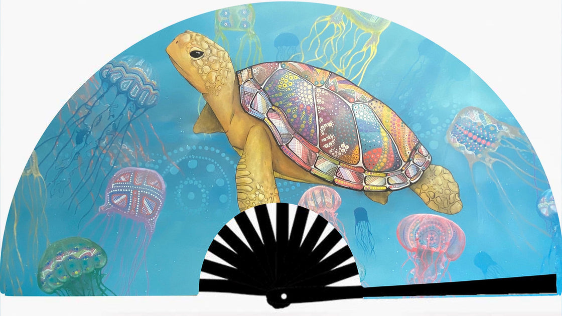 Turtle and Jellyfish Fan from Mimmim – Aboriginal Bush Traders