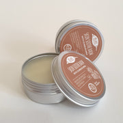 Skin Soothe Balm is handcrafted with Dumburumba (Native Sandalwood) leaves, harvested from the bush and by the beach, using methods passed down to by mothers, aunties and grandmothers. Blended with rich, organic coconut oil and fragrant lavender and tea tree oils, this beautiful balm affords your skin the soothing properties of Dumburumba.