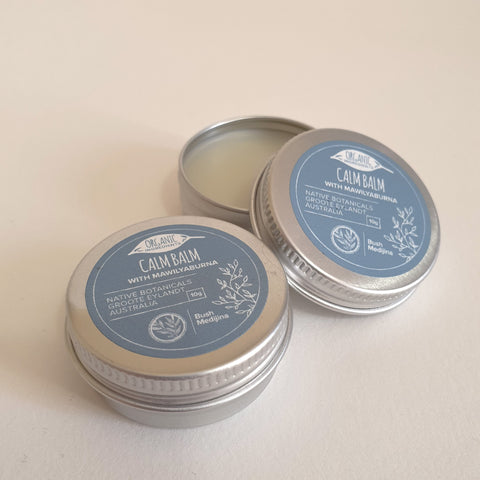 Hand-harvested on Groote Eylandt, Mawilyaburna (Liniment) leaves are infused with organic coconut oil, and lemongrass and peppermint essential oils, to create  Calm Balm. Used by elders for centuries, Mawilyaburna leaves are sourced and collected in the Eylandt wetlands by the Bush Medijina team.